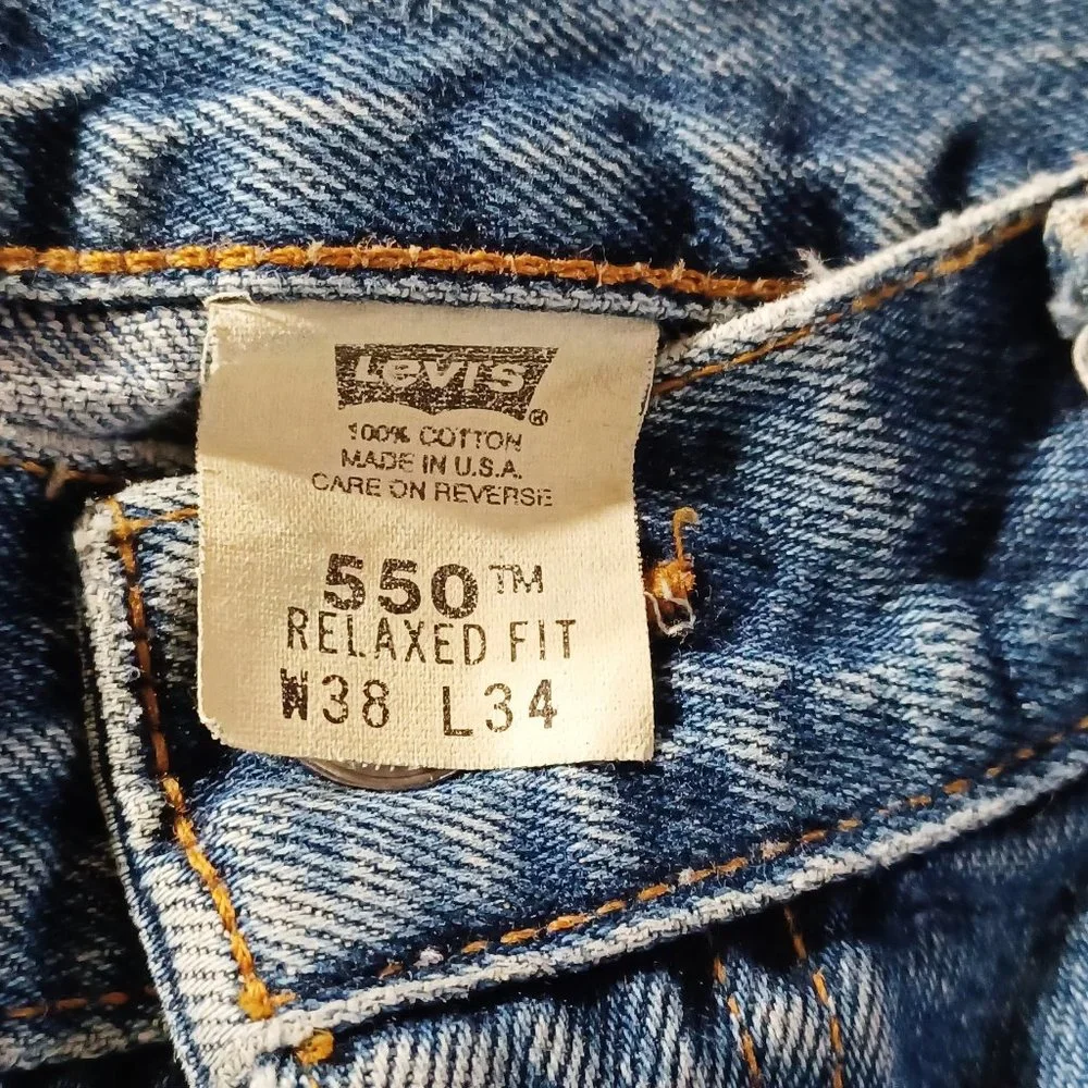 Levi’s 550 Relaxed Fit Faded Distressed Washed Jeans